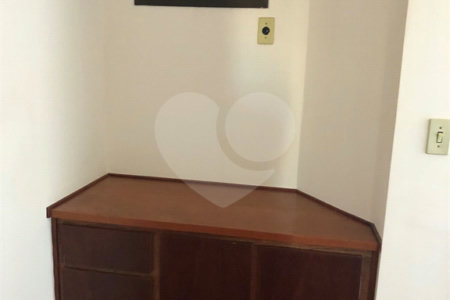 Apartamento à venda com 2 quartos, sendo 1 suíte, no Centro, Araraquara, SP