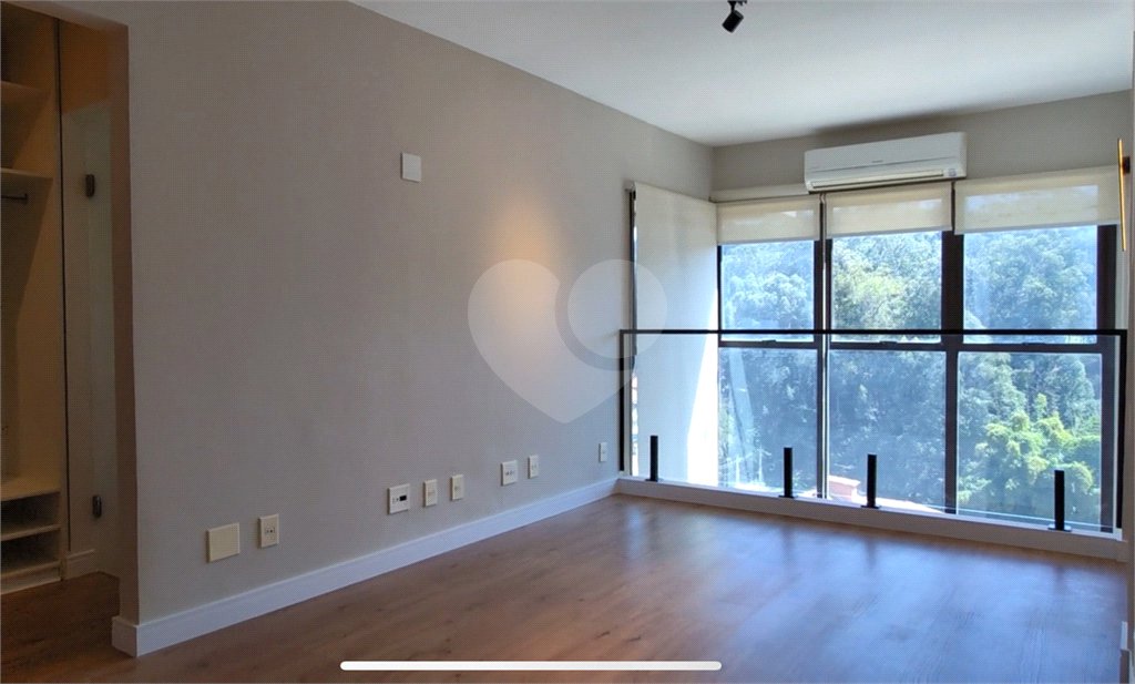 Duplex à venda com 1 suíte em Paraíso do Morumbi, São Paulo, SP