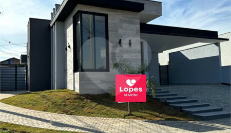 Casa à venda com 3 quartos, sendo 1 suíte,  no condomínio Lagos D Icaraí, Salto - SP