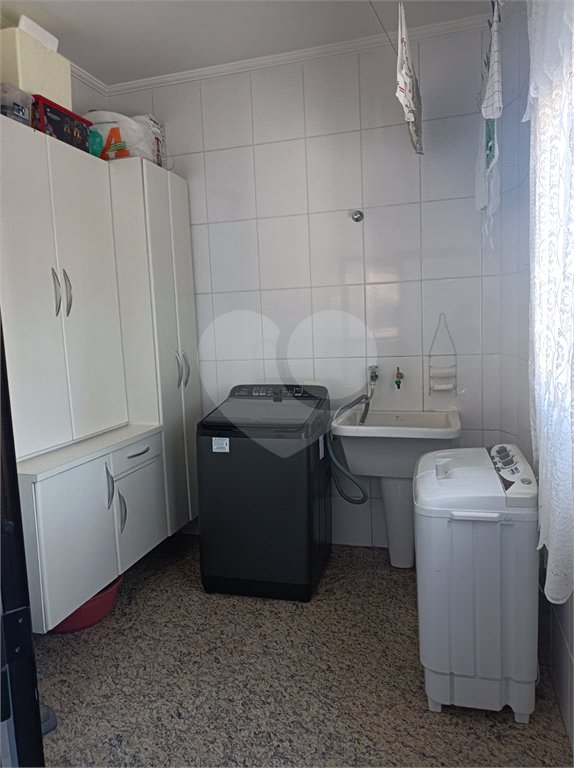 Sobrado à venda com 5 quartos, sendo 4 suítes,  em Rolinópolis, São Paulo, SP