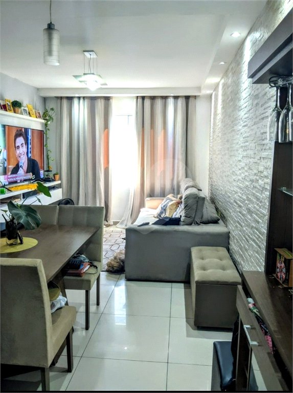 Casa à venda com 2 quartos no condomínio Villaggio Dona Regina, São Paulo - SP