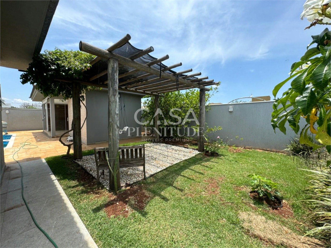 Casa em condomínio para alugar com 4 suítes em Residencial Village Ipanema I, Araçoiaba da Serra, SP