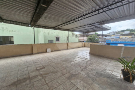 Casa à venda com 3 quartos em Colégio, Rio de Janeiro, RJ