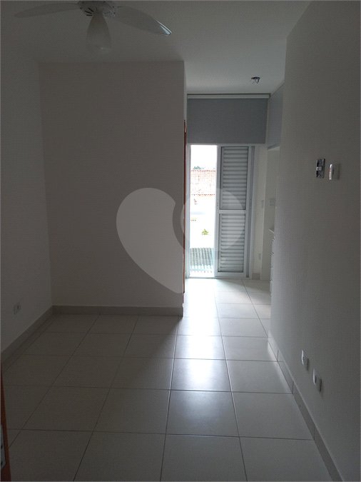 Casa à venda com 2 suítes no condomínio martinha, São Paulo - SP