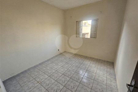 Casa à venda com 2 quartos em Parque Igaçaba, Araraquara, SP