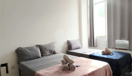 Apartamento à venda com 3 quartos, sendo 1 suíte,  em Copacabana, Rio de Janeiro, RJ
