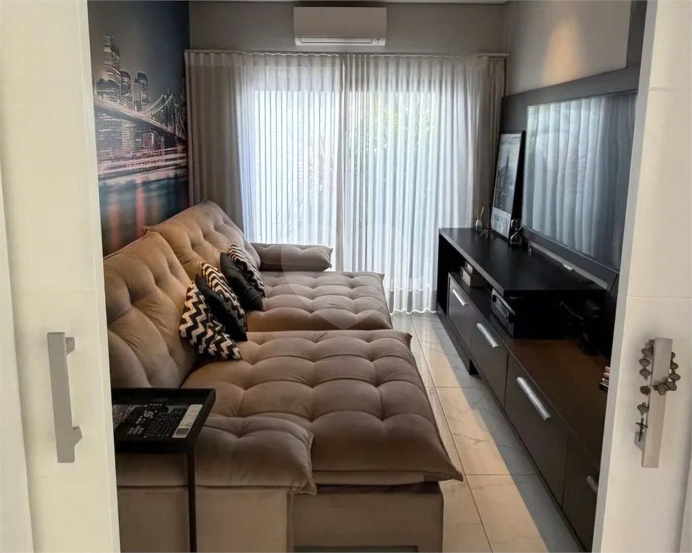 Casa à venda com 3 suítes no condomínio Ibiti Royal Park, Sorocaba - SP