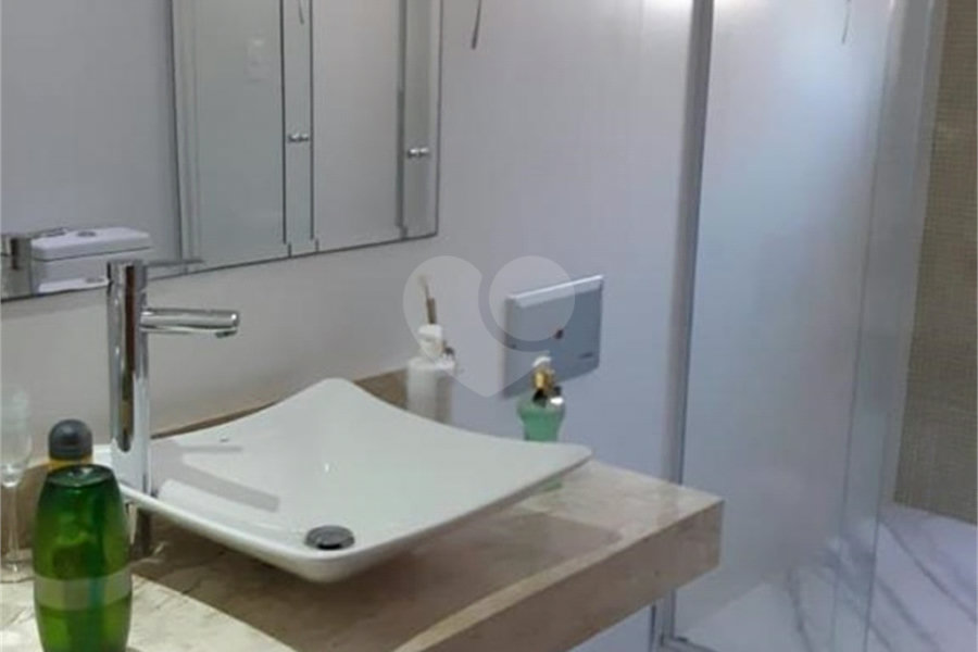 Sobrado à venda com 4 quartos, sendo 1 suíte, em Vila Guilherme, São Paulo, SP