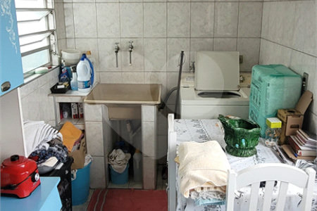 Sobrado à venda com 2 quartos em Cidade Líder, São Paulo, SP