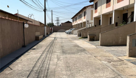 Casa à venda com 2 quartos no condomínio Cond Vitória, São Paulo - SP