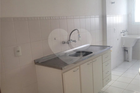 Indaiatuba - Venda - Apartamento no Condomínio Portal das Flores com 64 m², 3 dorms, sendo 2 com armários planejados, , WC social, cozinha planejada e totalmente integrada com a lavanderia, varanda, , 02 vagas de garagem. Excelente localização, a poucos metros do Shopping Polo, mercados, padaria,