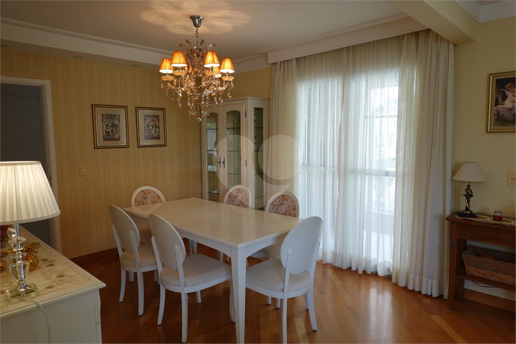 Apartamento à venda com 4 quartos, sendo 2 suítes, em Cidade São Francisco, São Paulo, SP