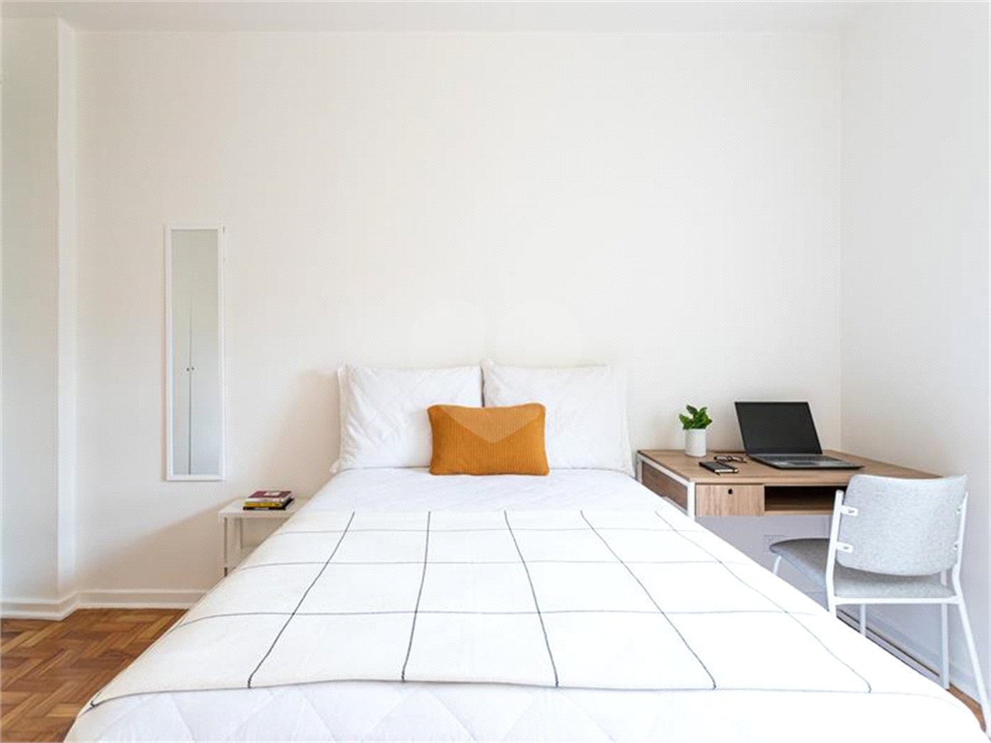 Apartamento à venda com 5 quartos, sendo 1 suíte,  em Pinheiros, São Paulo, SP
