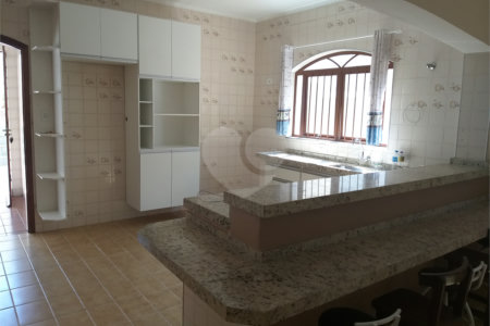 Casa à venda com 3 quartos, sendo 1 suíte,  em Santa Rosa, Vinhedo, SP