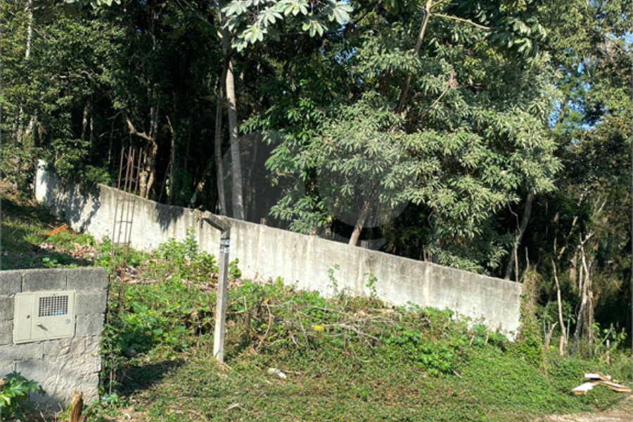 Terreno à venda em Barreiro, Mairiporã, SP