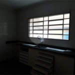 Sobrado com 3 Quartos e 3 banheiros à Venda, 180 m² por R$ 680.000