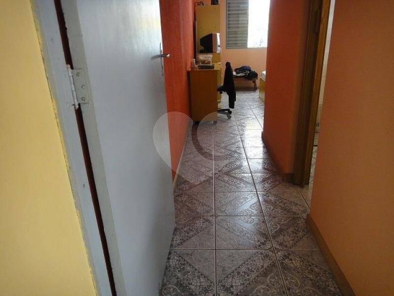 Casa à venda com 3 quartos, sendo 2 suítes, em Jardim Taboão, São Paulo, SP