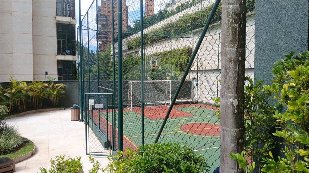 Apartamento à venda com 3 suítes em Jardim Fonte do Morumbi, São Paulo, SP