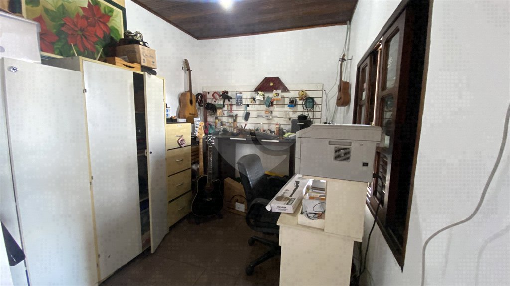 Casa Térrea à venda com 4 quartos, sendo 1 suíte, em Campo Grande, São Paulo, SP
