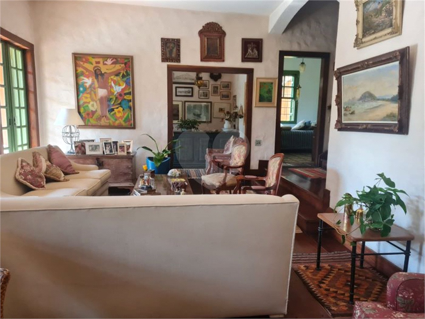 Casa à venda com 5 quartos, sendo 2 suítes,  em Jardim Morumbi, São Paulo, SP