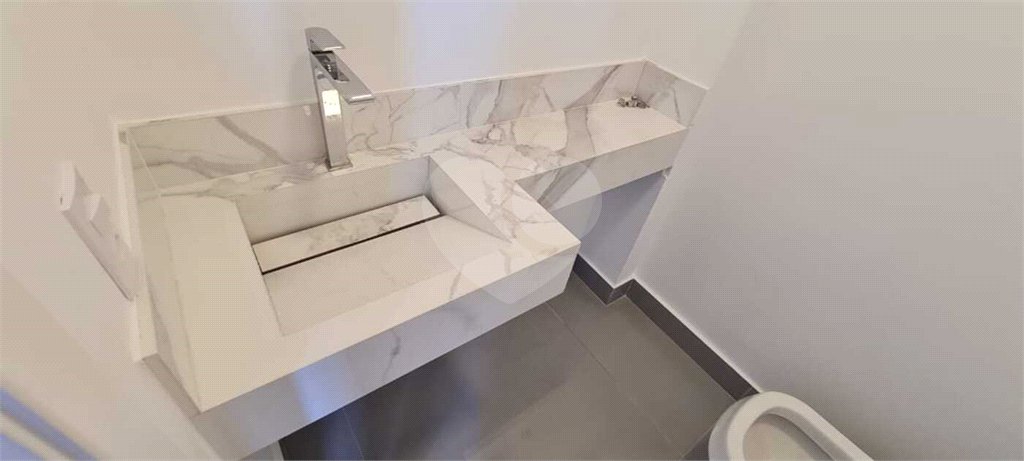 Casa à venda com 3 suítes no condomínio Reserva dos Vinhedos, Louveira - SP
