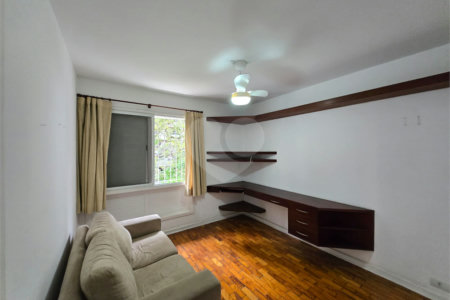 Apartamento à venda com 3 quartos, sendo 1 suíte, em Indianópolis, São Paulo, SP