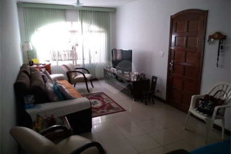 Casa à venda com 3 quartos, sendo 1 suíte,  em Jardim Bonfiglioli, São Paulo, SP