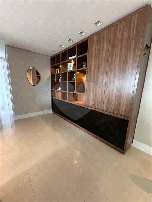 Apartamento à venda com 2 quartos, sendo 1 suíte, em Água Branca, São Paulo, SP