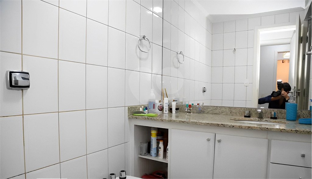 Apartamento à venda com 4 quartos, sendo 3 suítes,  em Real Parque, São Paulo, SP