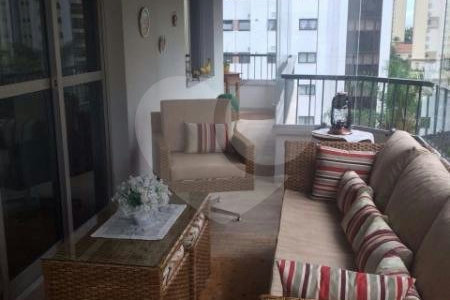 Apartamento à venda com 4 quartos, sendo 2 suítes, em Tatuapé, São Paulo, SP