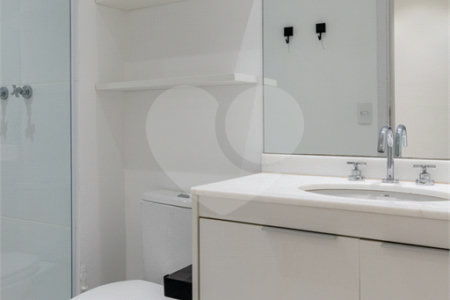 Apartamento à venda com 2 quartos, sendo 1 suíte, em Santo Amaro, São Paulo, SP