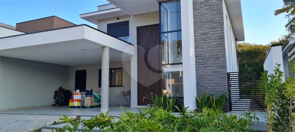 Casa à venda com 3 suítes no condomínio Reserva dos Vinhedos, Louveira - SP