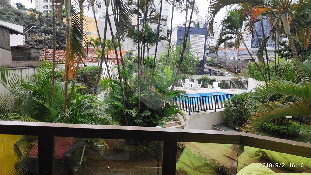 Apartamento à venda com 4 quartos, sendo 2 suítes, em Vila Olímpia, São Paulo, SP