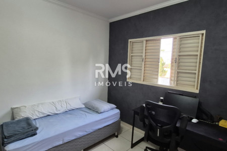 Casa à venda com 3 quartos, sendo 1 suíte, em Cond. Vila Aldea de Espana, Itu - SP