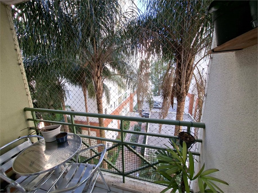Apartamento à venda com 3 quartos, sendo 1 suíte,  em Jardim das Vertentes, São Paulo, SP
