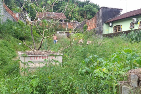 Terreno Comercial à venda, Jardim Ana Maria, Guarujá - TE0005.