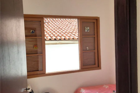 Sobrado à venda com 4 quartos, sendo 2 suítes, em Vila Madalena, São Paulo, SP