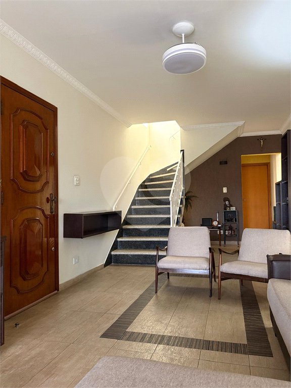 Sobrado à venda com 3 quartos em Água Fria, São Paulo, SP