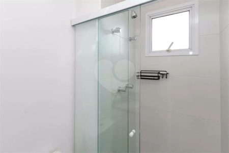 Apartamento à venda com 2 suítes em Vila Cordeiro, São Paulo, SP