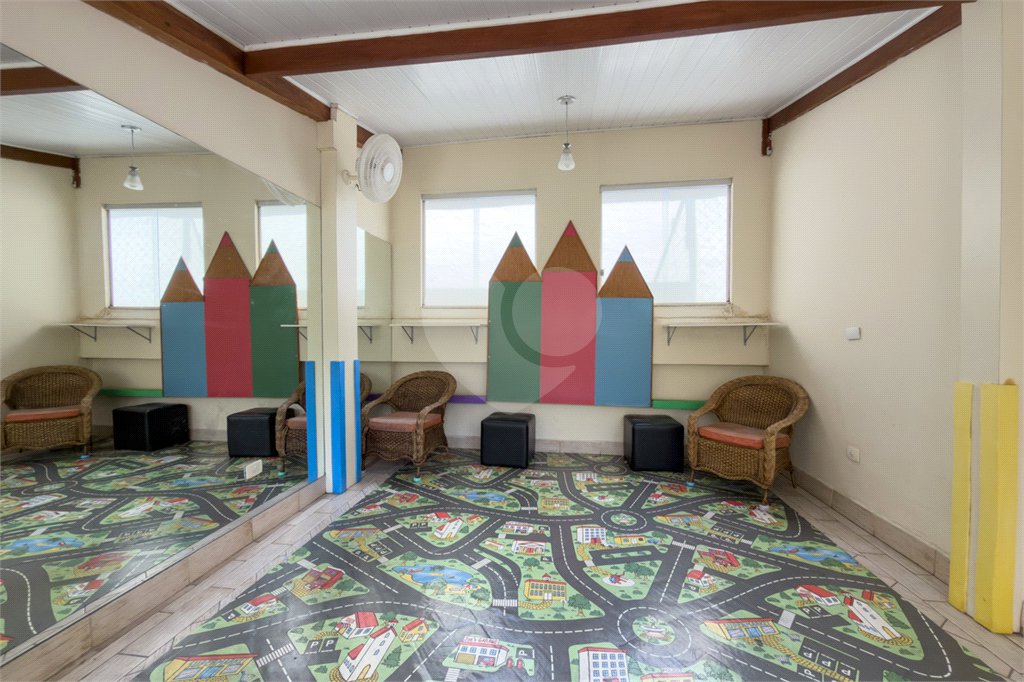 Apartamento à venda com 3 quartos, sendo 1 suíte, em Planalto Paulista, São Paulo, SP