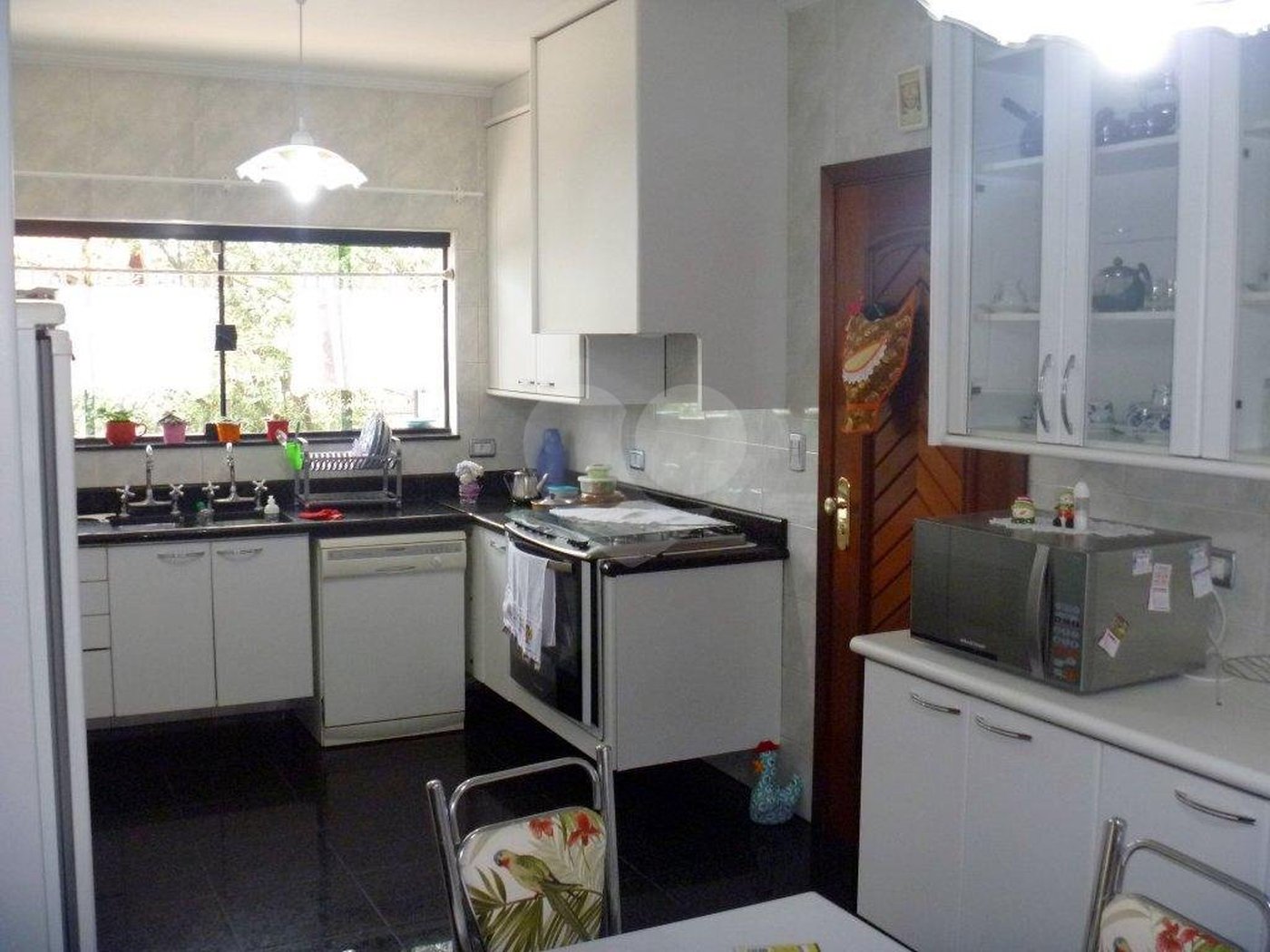Sobrado à venda com 4 suítes em Tremembé, São Paulo, SP