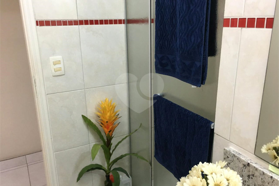 Sobrado à venda com 2 quartos em Tremembé, São Paulo, SP
