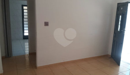 Casa à venda com 3 quartos em Jardim Vila Rosa, Valinhos, SP