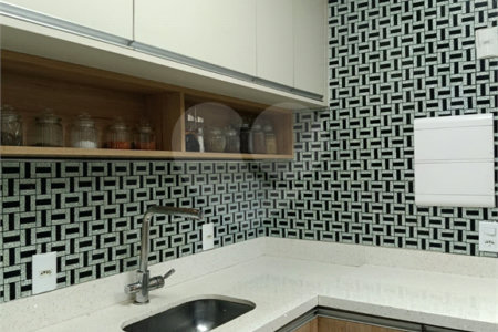 Apartamento à venda com 3 quartos, sendo 1 suíte, em Jardim Flor da Montanha, Guarulhos, SP