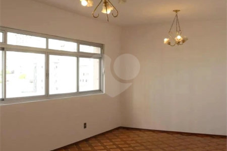 Apartamento à venda com 3 quartos, sendo 1 suíte, em Água Branca, São Paulo, SP