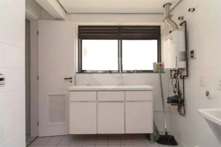 Cobertura à venda ou para alugar com 3 quartos, sendo 1 suíte,  em Vila Clementino, São Paulo, SP