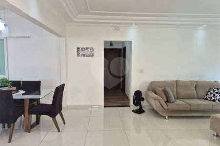 Casa à venda com 3 quartos, sendo 1 suíte,  em Vila Augusta, Sorocaba, SP