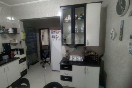 Casa à venda com 10 quartos, sendo 1 suíte, em Santa Teresinha, São Paulo, SP