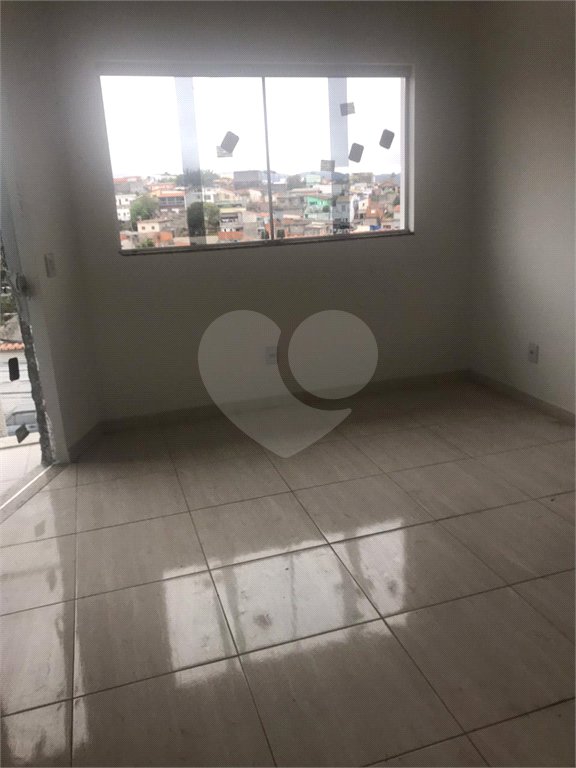 Casa à venda com 3 quartos, sendo 1 suíte,  em Jardim Camila, Mogi das Cruzes, SP