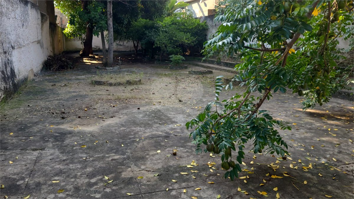 Casa Térrea à venda com 3 quartos em Campo Grande, Rio de Janeiro, RJ